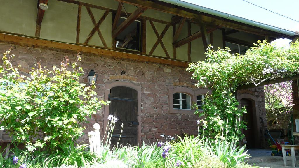 Grange Des Arts Villa Saint-Nabor Bagian luar foto